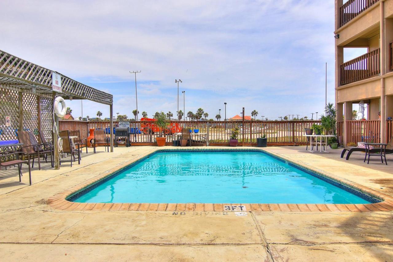 Compass Condos Padre Island Exterior photo